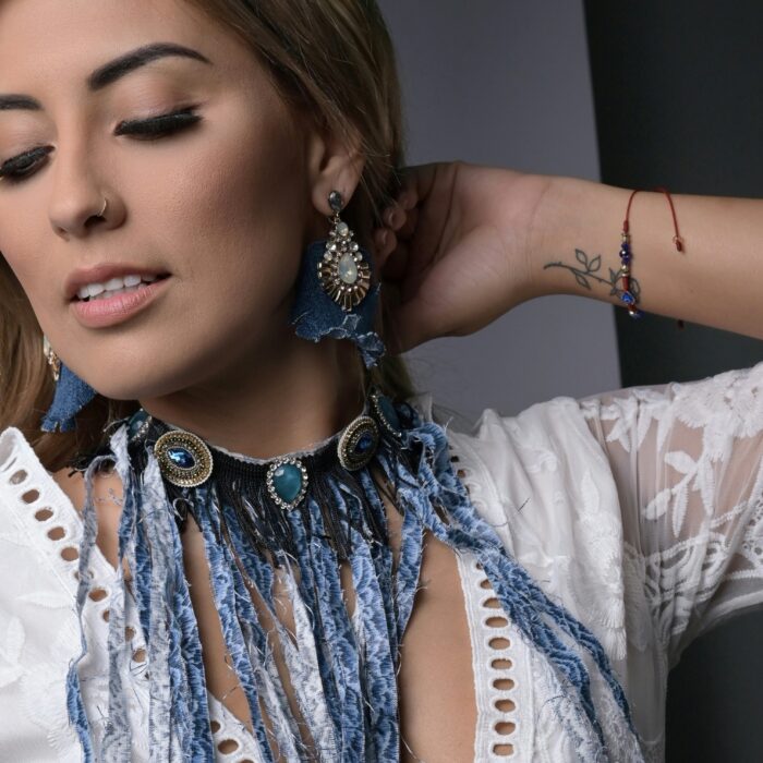 10 Essential Wardrobe Staples Every Fashionista Should Own